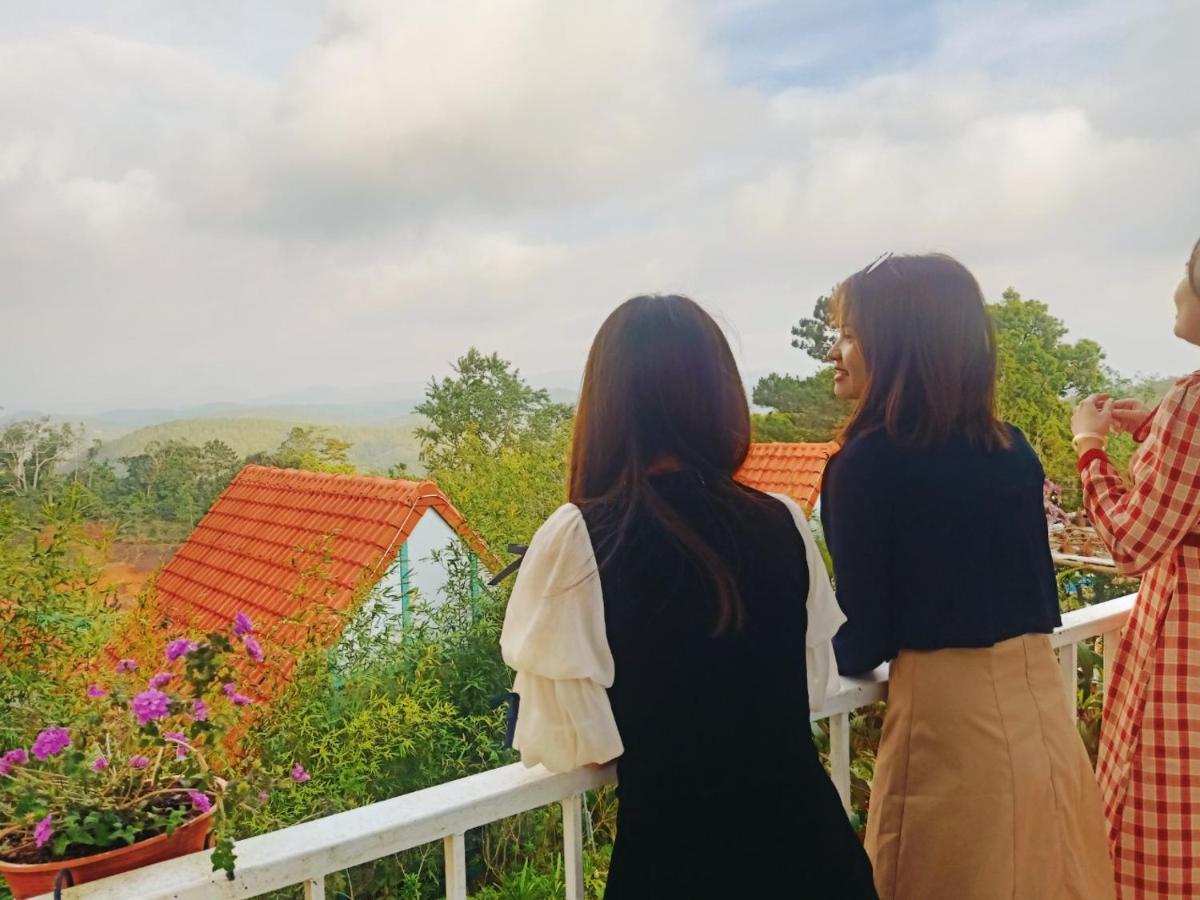 Paradiso Homestay Mangden Kon Von Kla Bagian luar foto
