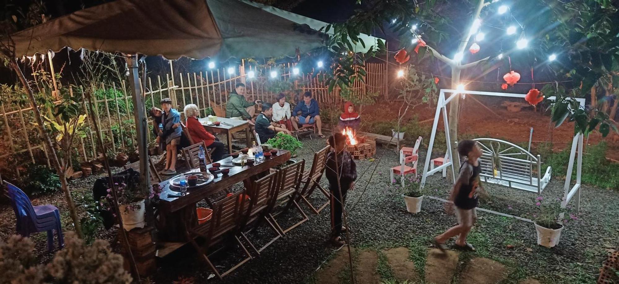 Paradiso Homestay Mangden Kon Von Kla Bagian luar foto